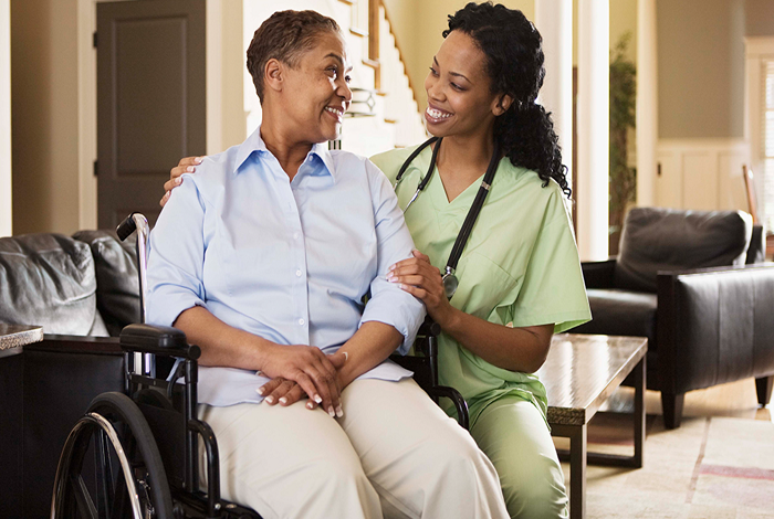 Qualities to Look for When Hiring a Professional In-Home Caregiver in Brentwood